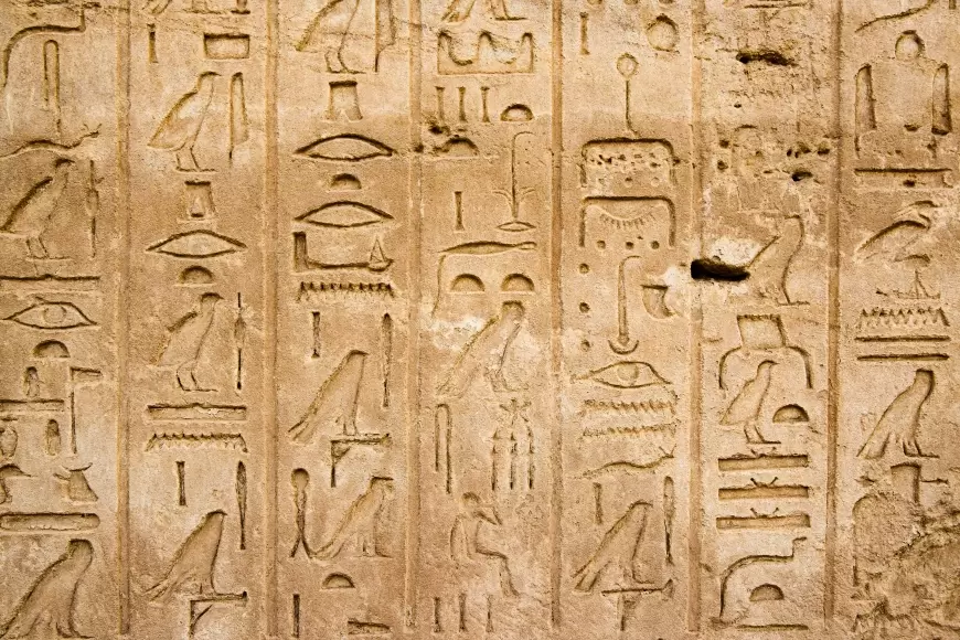 Echoes of the Pharaohs: Unraveling the Mysteries of Ancient Egyptian Hieroglyphs